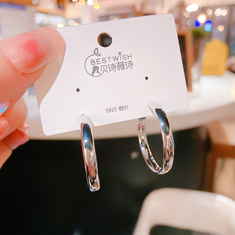 Plain hoop earrings women's small ear hoops