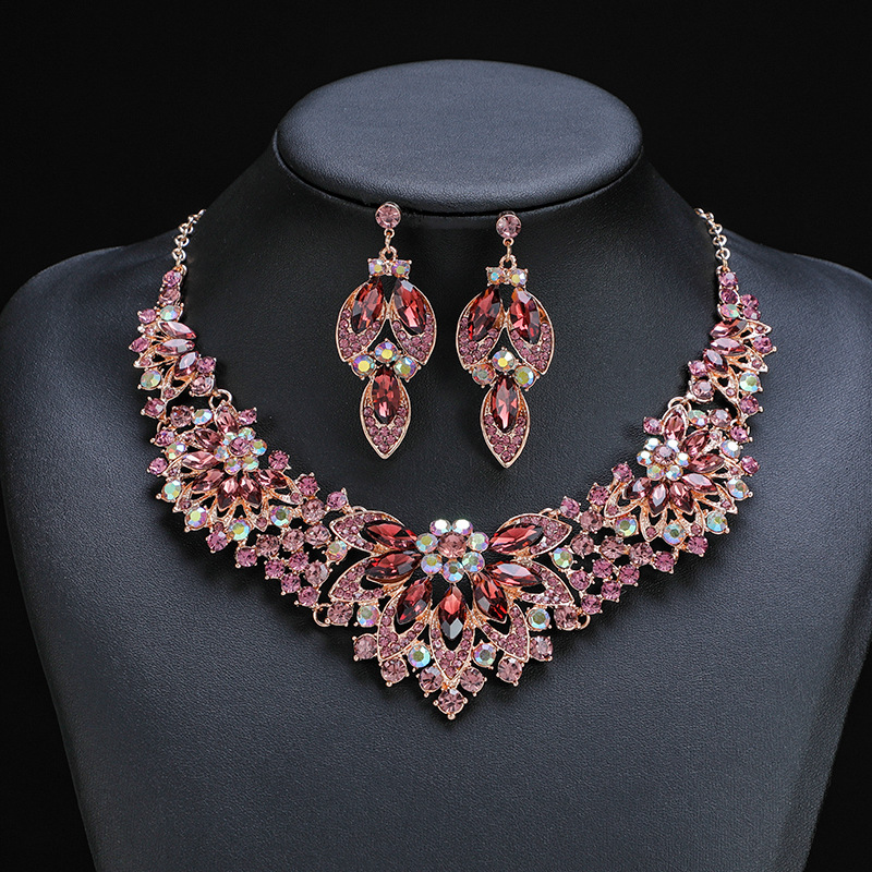 Necklace Set Women 2-Piece Leaf Flower Exaggerated Luxurious Jewelry New Bride Wedding Accessories