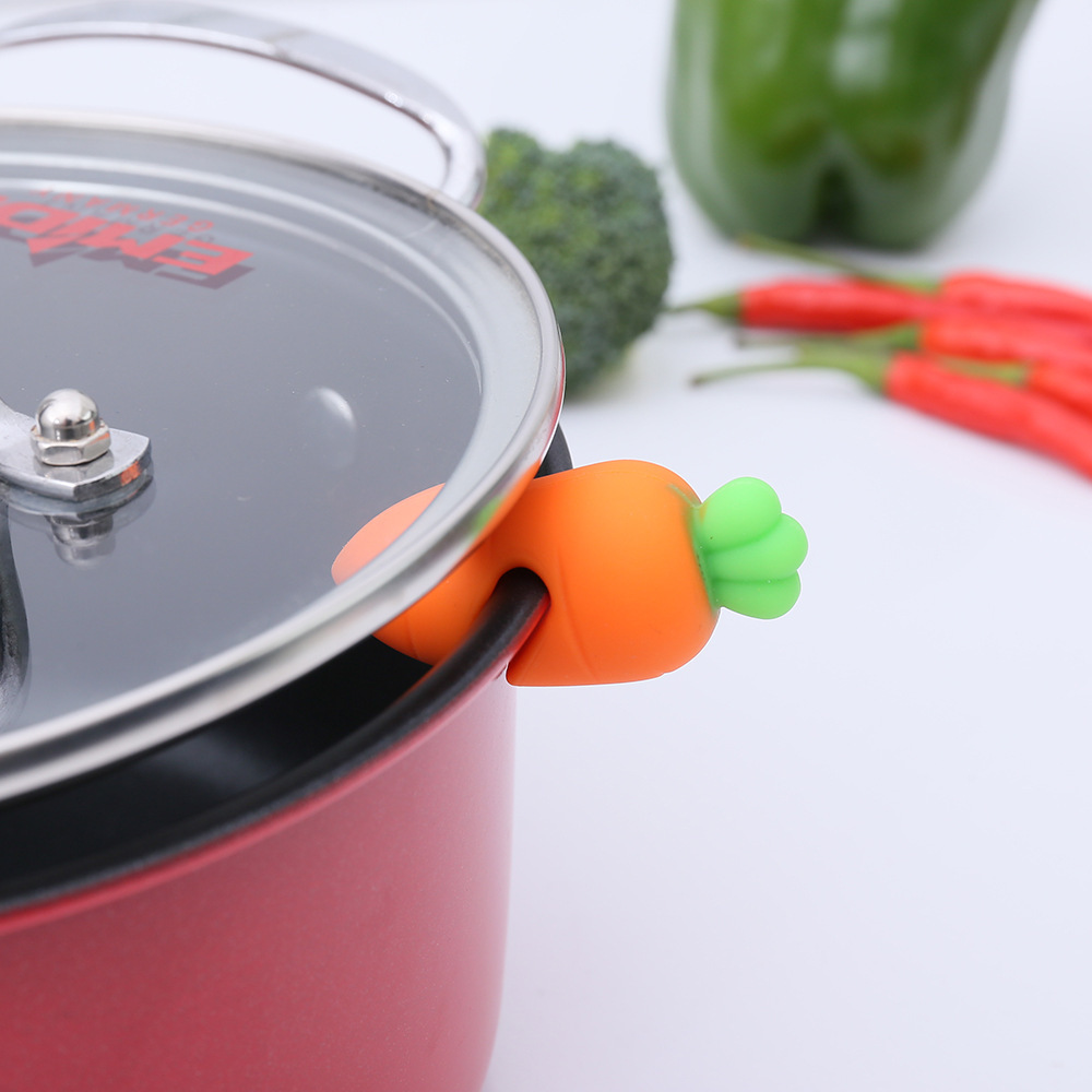 Silicone small carrot pot lid lifter anti-overflow device kitchen practical small tool sellable