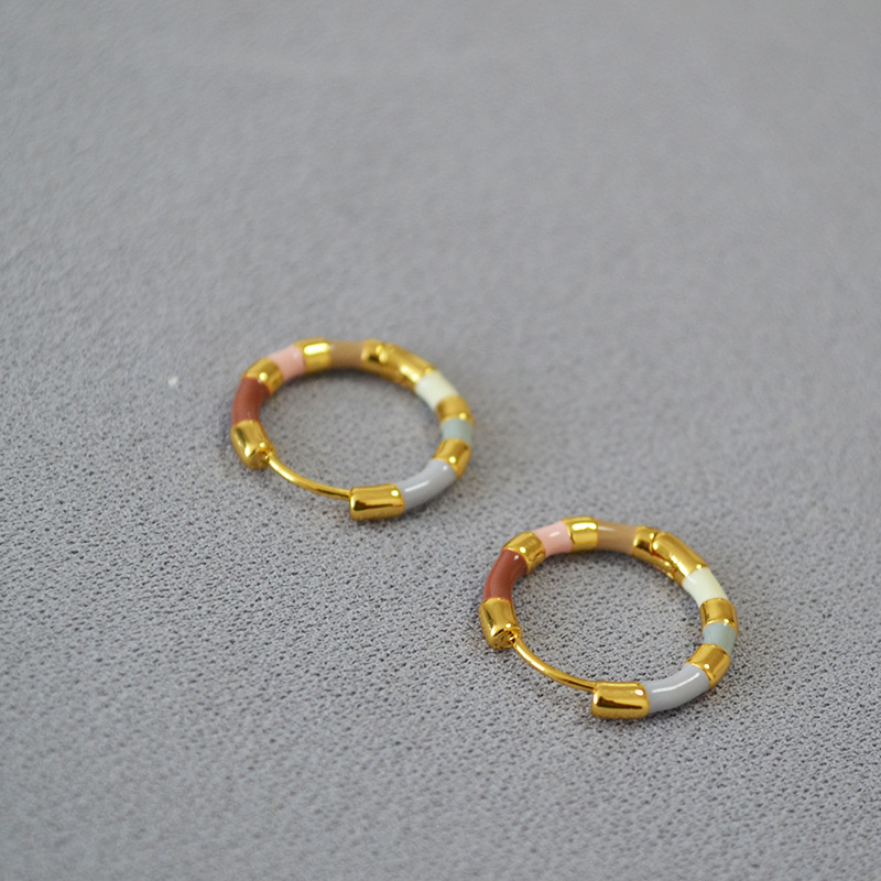Japanese-Korean simple fresh colorful enamel brass gold-plated commuting ear clip earrings for women
