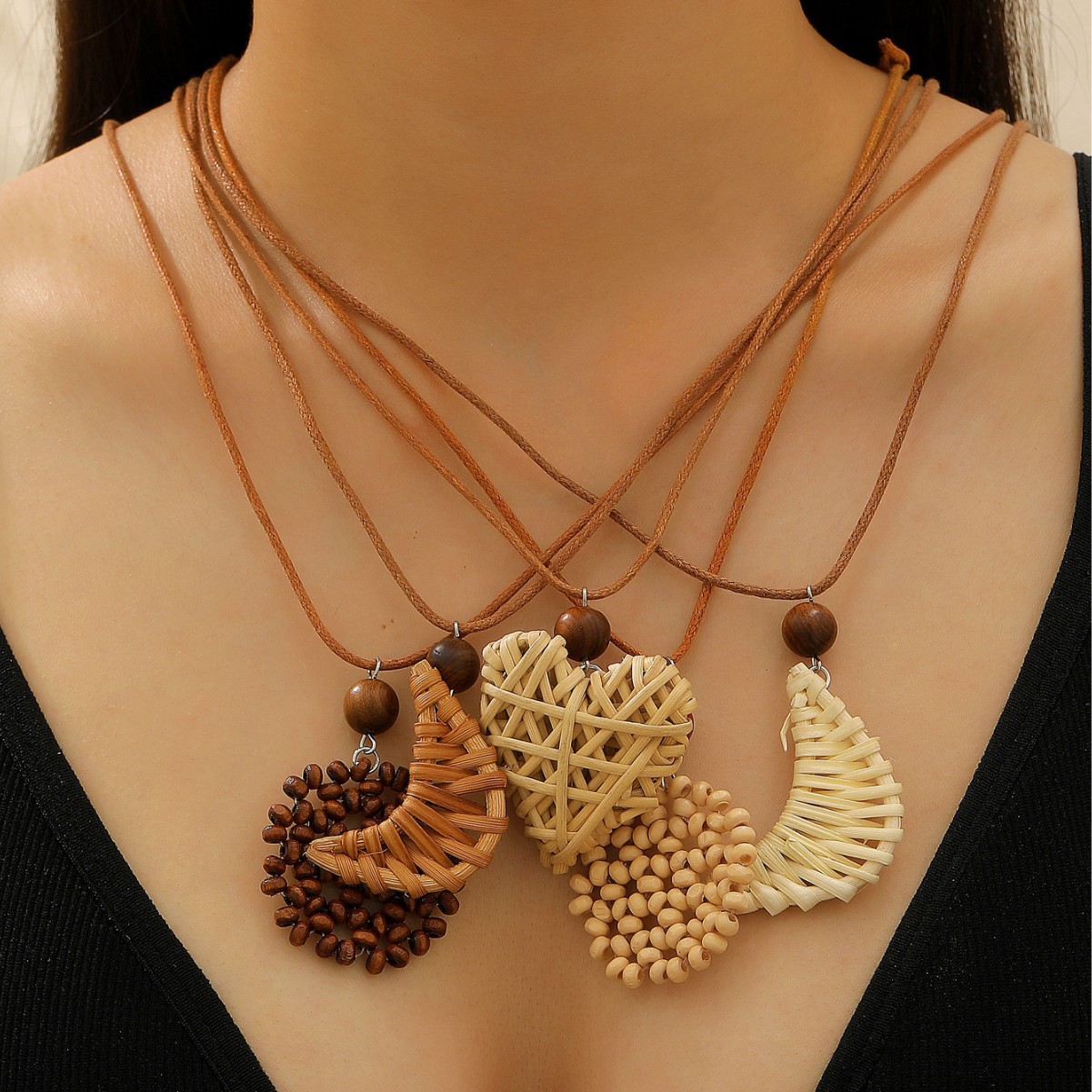 Summer Flower Earrings Women Dopamine Vacation Style Exaggerated Starfish Stud Earrings Handwoven Raffia Earrings Women