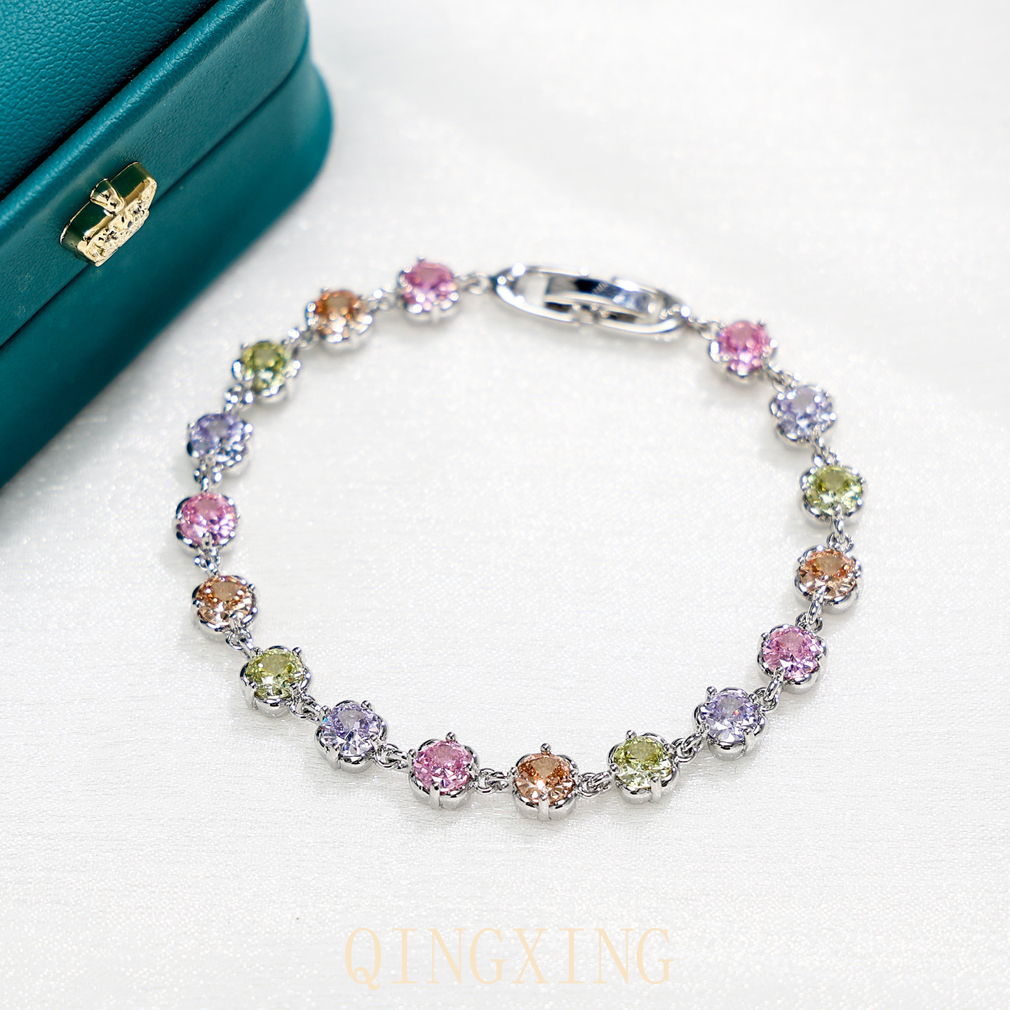 Green Peridot Bracelet AAA Zirconia Inlaid Forest Style Fresh Women's Accessory Hand Jewelry