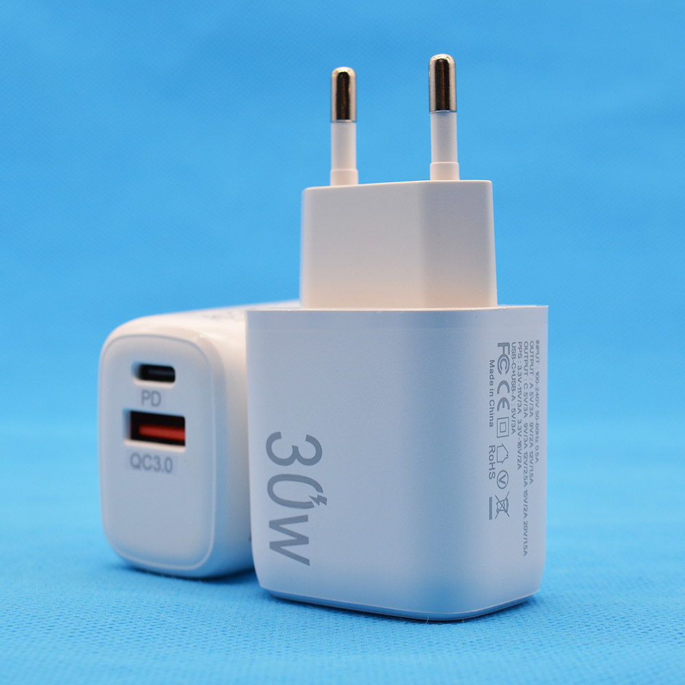 Dedicated 30W Multi-Port Charger USB Multi-Port PD Fast Charging QC3.0 Multi-Port Charging Head Fast Charging Charging Head