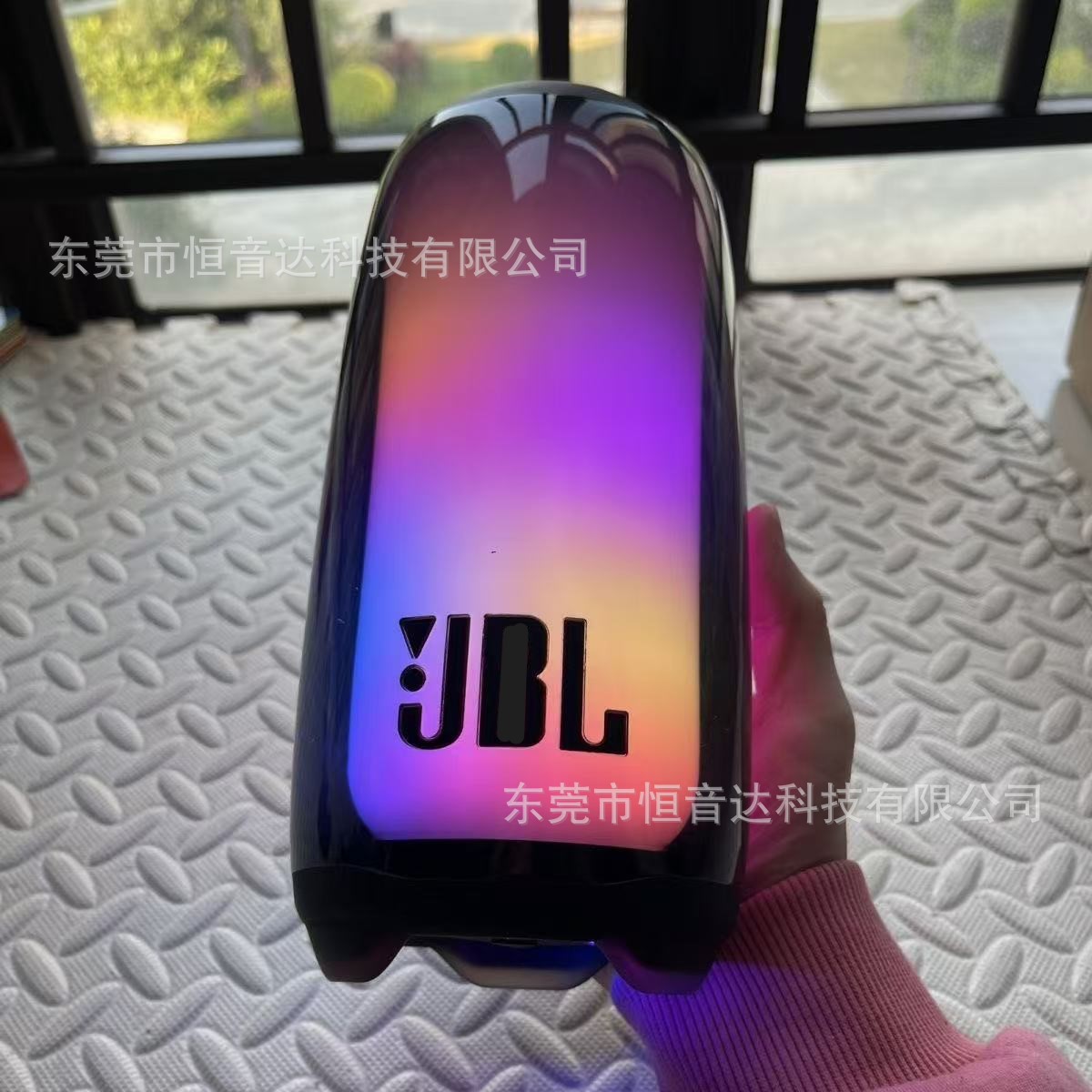 Large PULSE5 Pulse 5 wireless Bluetooth speaker top appearance 64-bit RGB glowing colorful light speaker