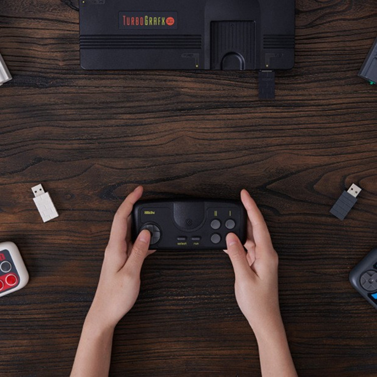 8Bitdo PCE 2.4G Wireless Controller Switch Konami Mini PCE TG-16 Console