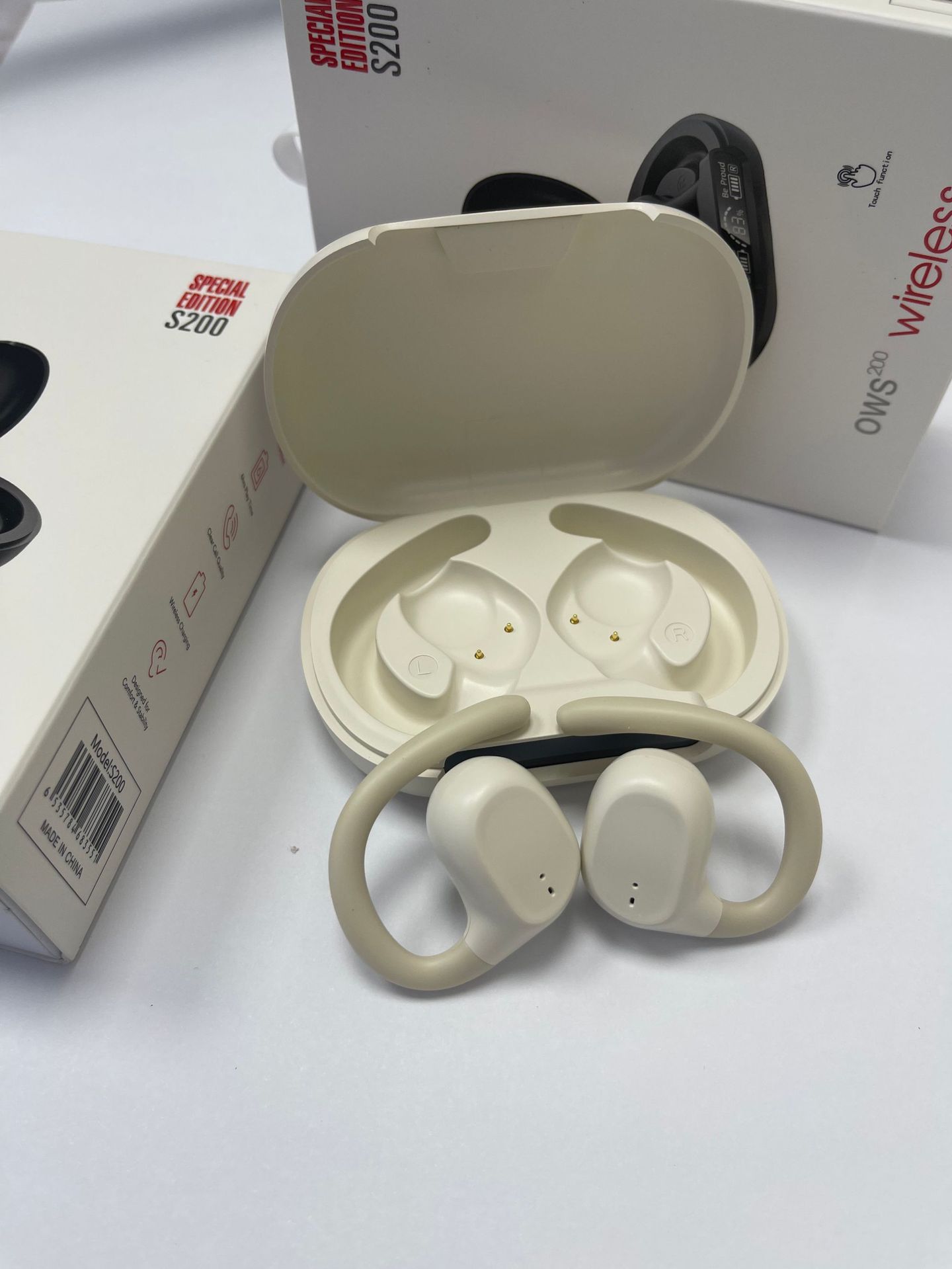 Open-ear OWS earhook sports wireless headset ultra-long battery life bone conduction Bluetooth S200