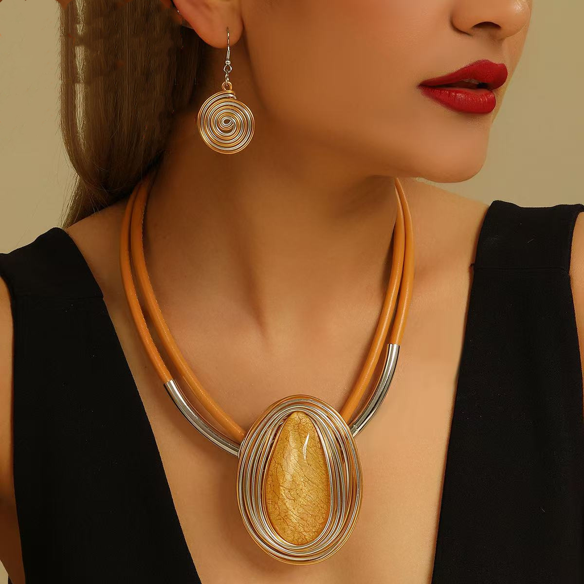 Spanish aluminum strip leather rope resin teardrop pendant necklace and earring set accessories necklace