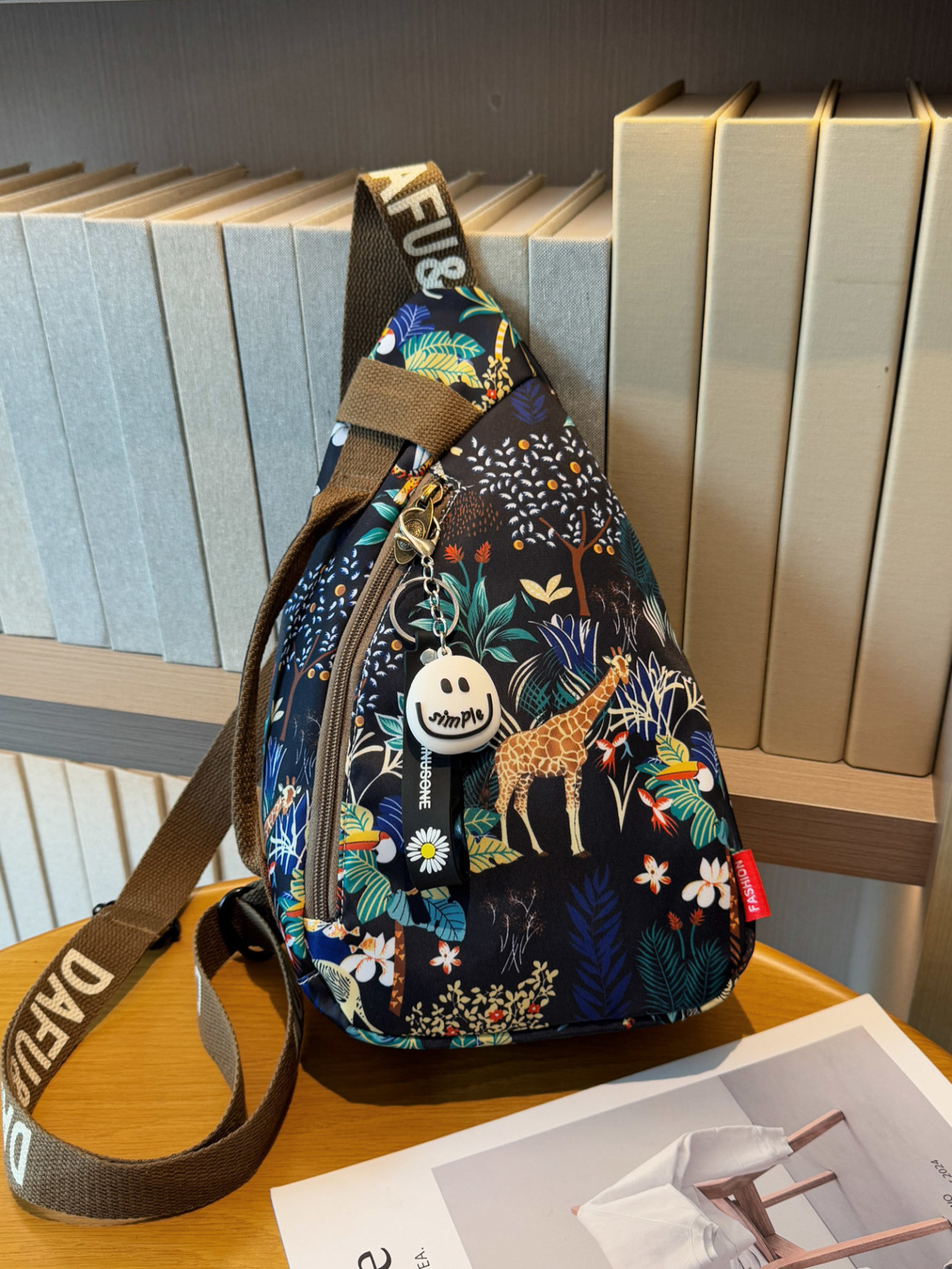 Chest Bag Women 2025 New Oxford Cloth Handbag Small Bag Women Casual Crossbody Bag