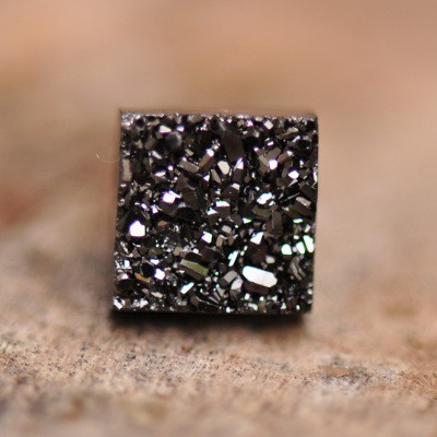 黑色正方形10mm一对（两只价）