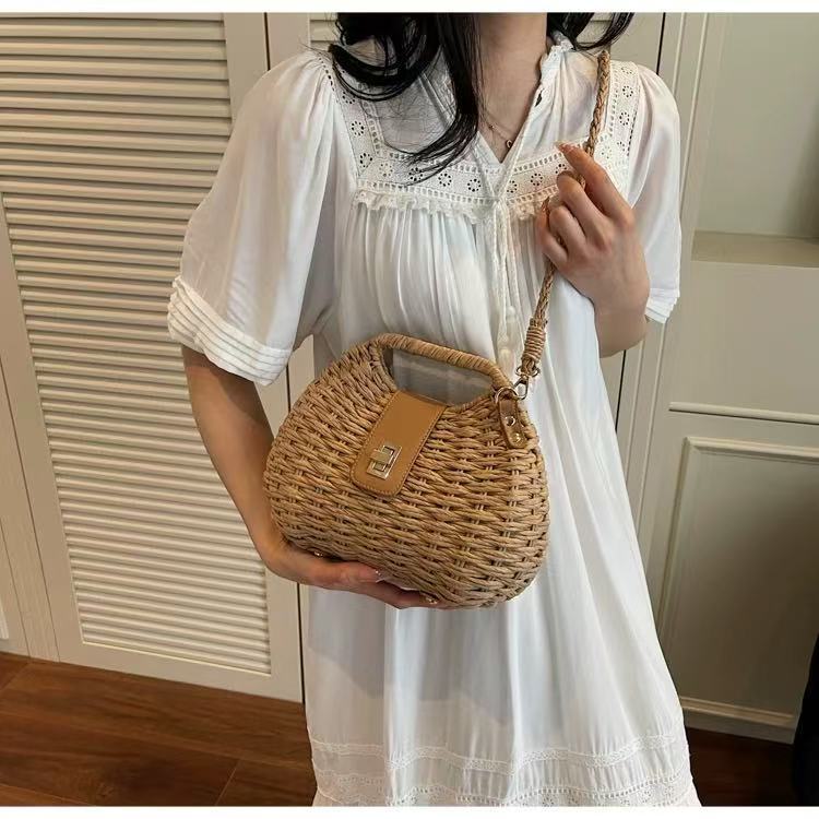 Spring and summer rattan woven bag hand-woven bag woven bag seaside beach small bag