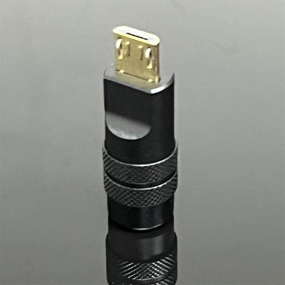 黑色MICRO外壳