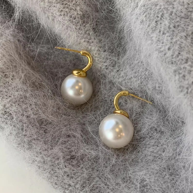 True Akoya Gray Pearl Earrings Women C-Shaped Hoop Ear Studs Ear Accessories