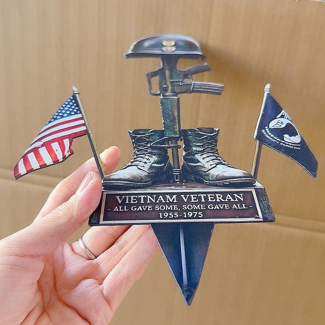 New Battle Field Cross Memorial Sculpture