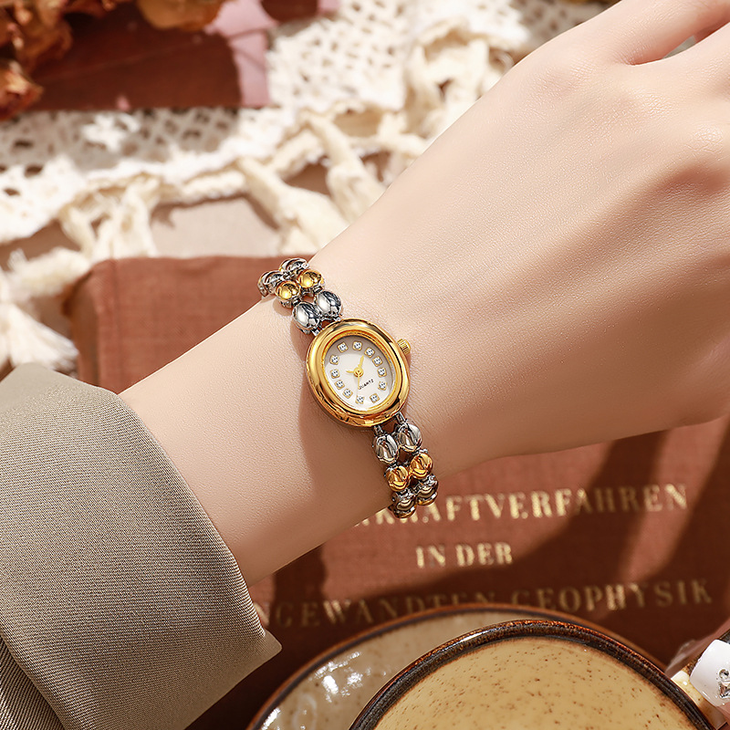 New exquisite small bracelet niche gradient multi-color unique small women's watch
