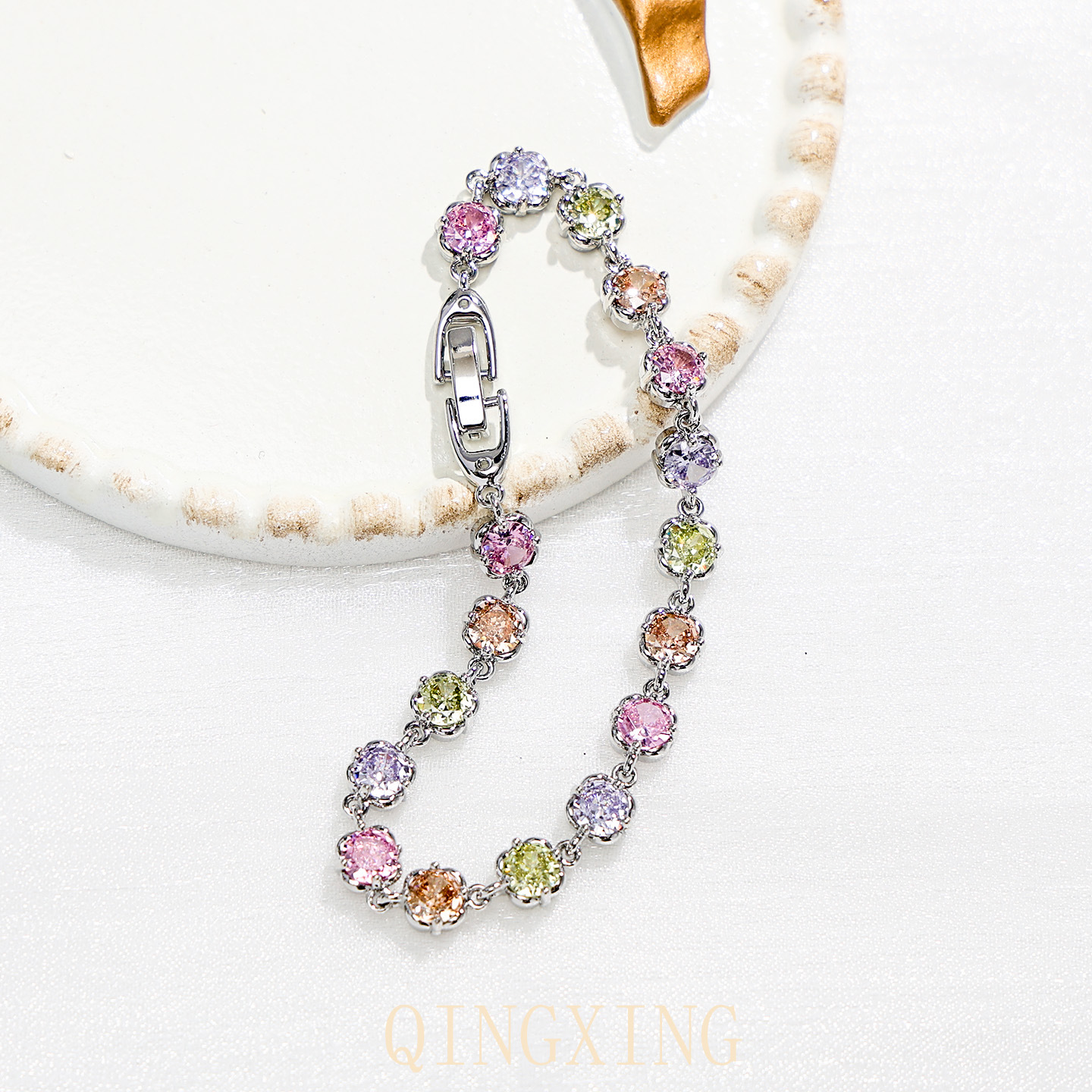 Green Peridot Bracelet AAA Zirconia Inlaid Forest Style Fresh Women's Accessory Hand Jewelry