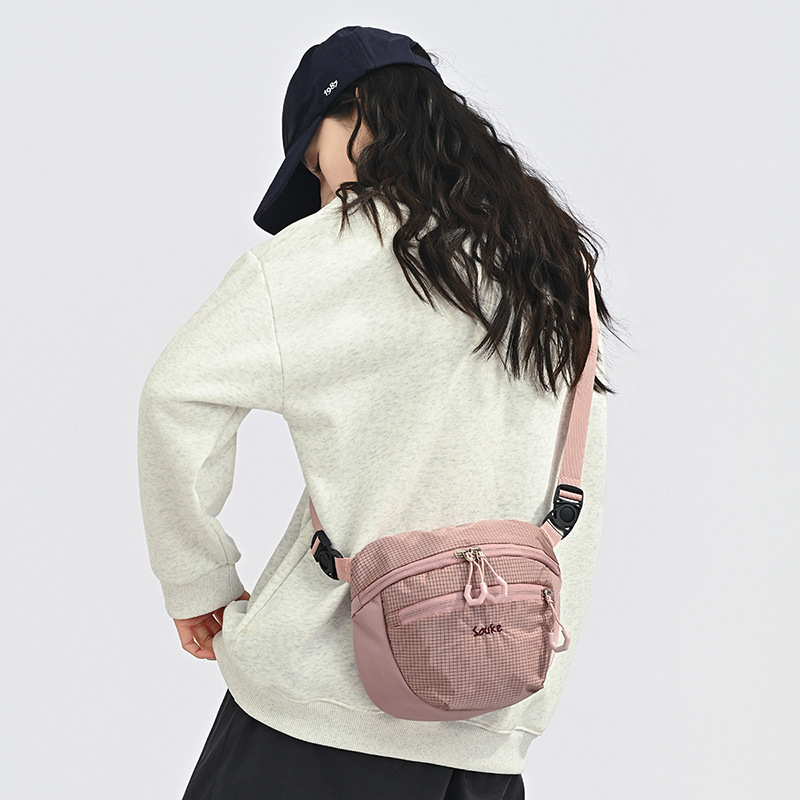 Outdoor Small Crossbody Bag for Women Summer Lightweight Multi-compartment Outdoor Travel Backpack Nylon Sports Chest Bag Crossbody Bag