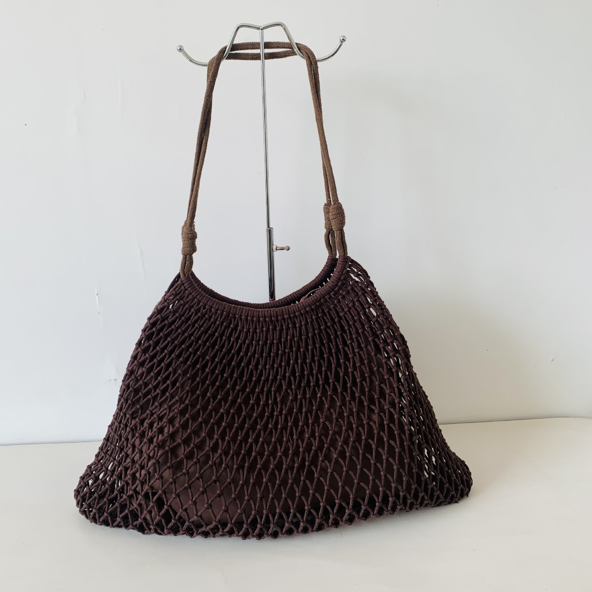 Hand-woven cotton fishing net bag, hollow mesh tote bag, large capacity tote bag, vacation style beach bag