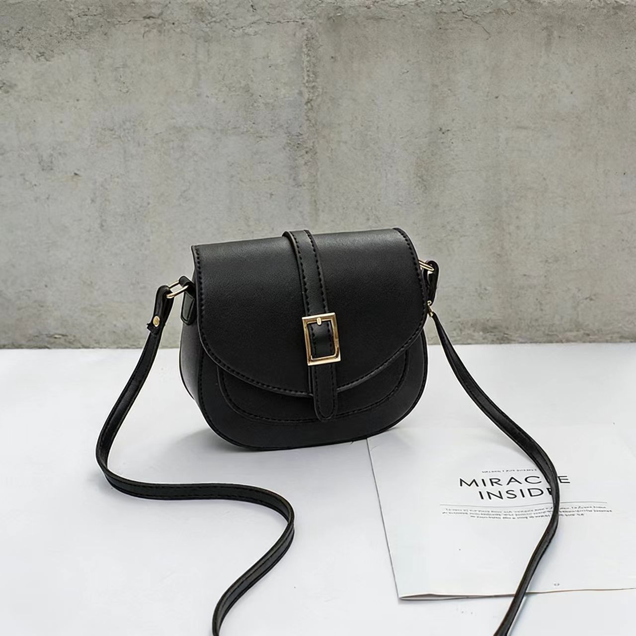 Simple 2024 New Summer Single Shoulder Bag Crossbody Women Small Bag Casual Saddle Bag