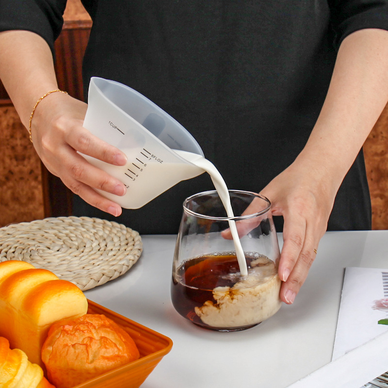 High temperature resistant silicone measuring cup 125ml 250ml liquid measuring cup set graduated measuring cup kitchen baking tool