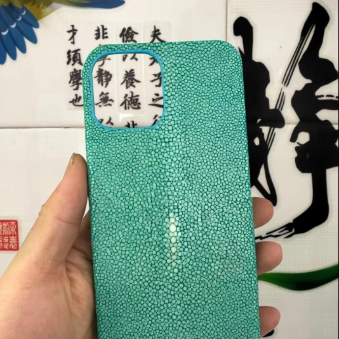 Applicable Apple 17 Pro Max phone case for iPhone 16 pearl fish genuine leather 15 Pro anti-drop protective case