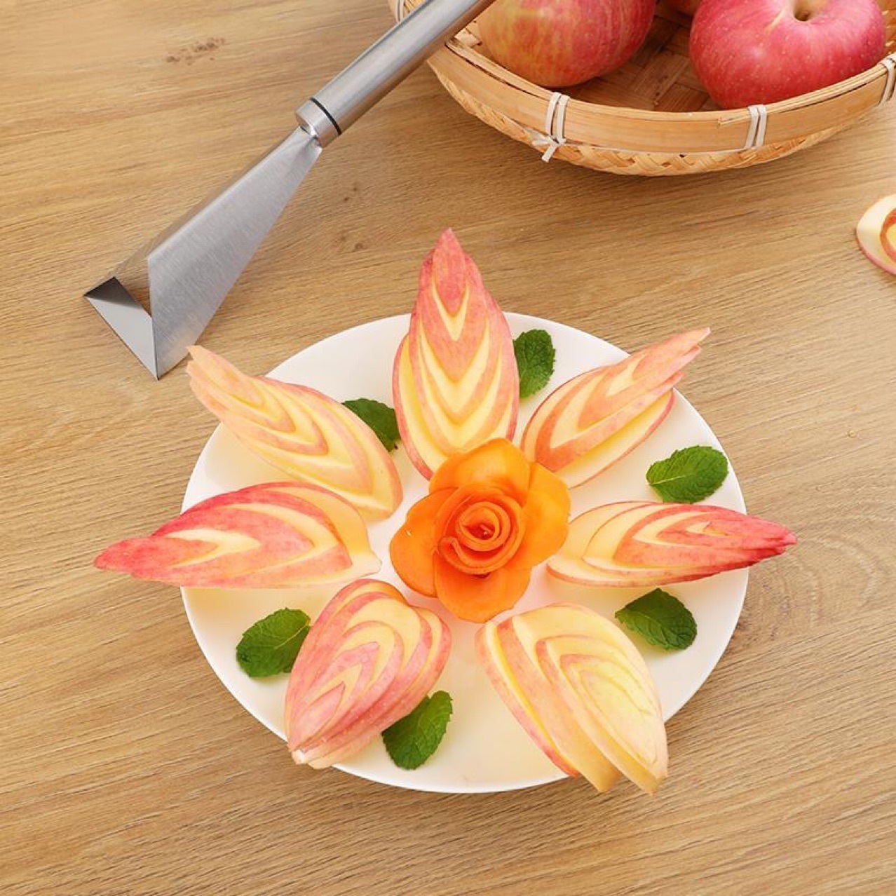 Apple Triangle Push Knife Fruit Stainless Steel Decorative Fruit Plate Knife Carving Restaurant Plating Apple Push Knife
