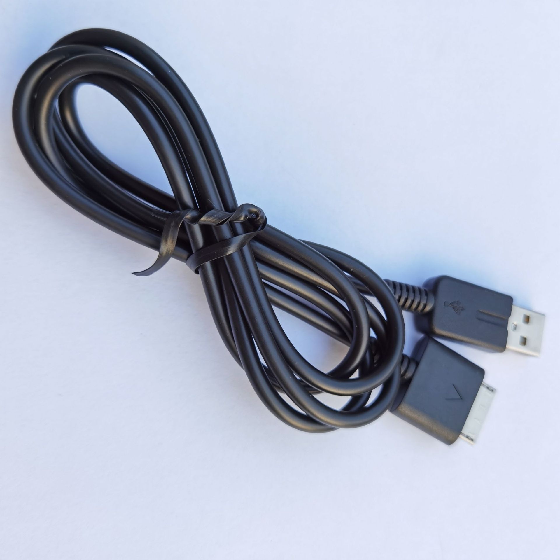 Data cable for Sony PSP GO PSP GO host charging cable 1.2m