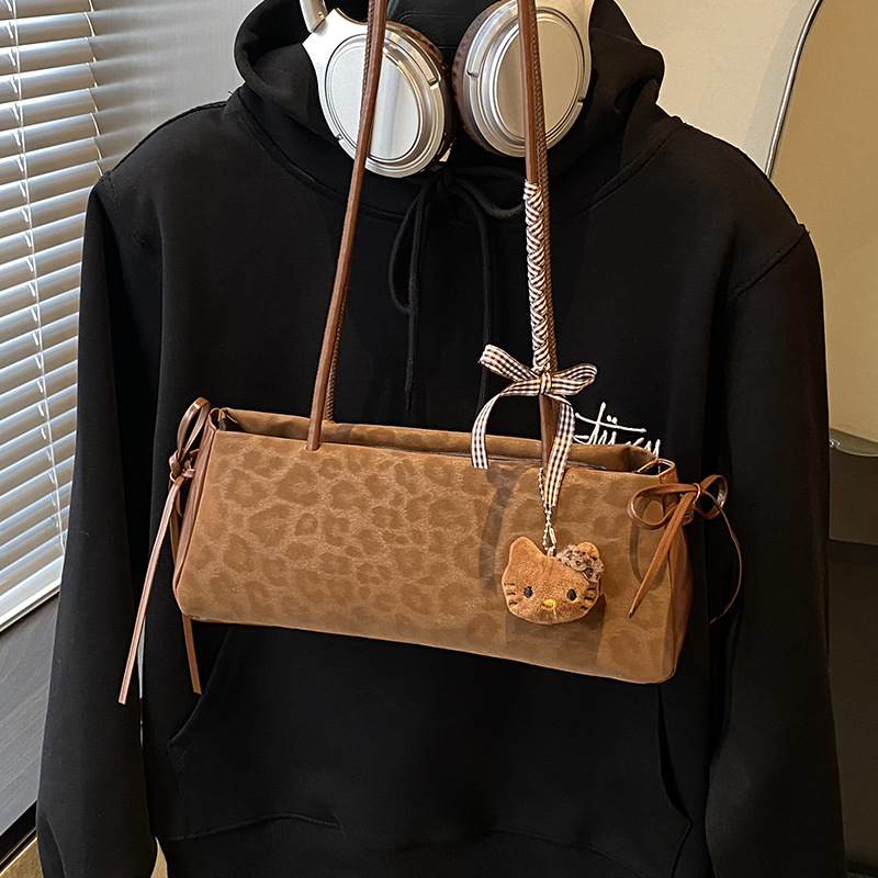 Autumn Niche Leopard Print Bags Women Large Capacity 2025 New Casual Niche Shoulder Underarm Bags Work Commute Bags