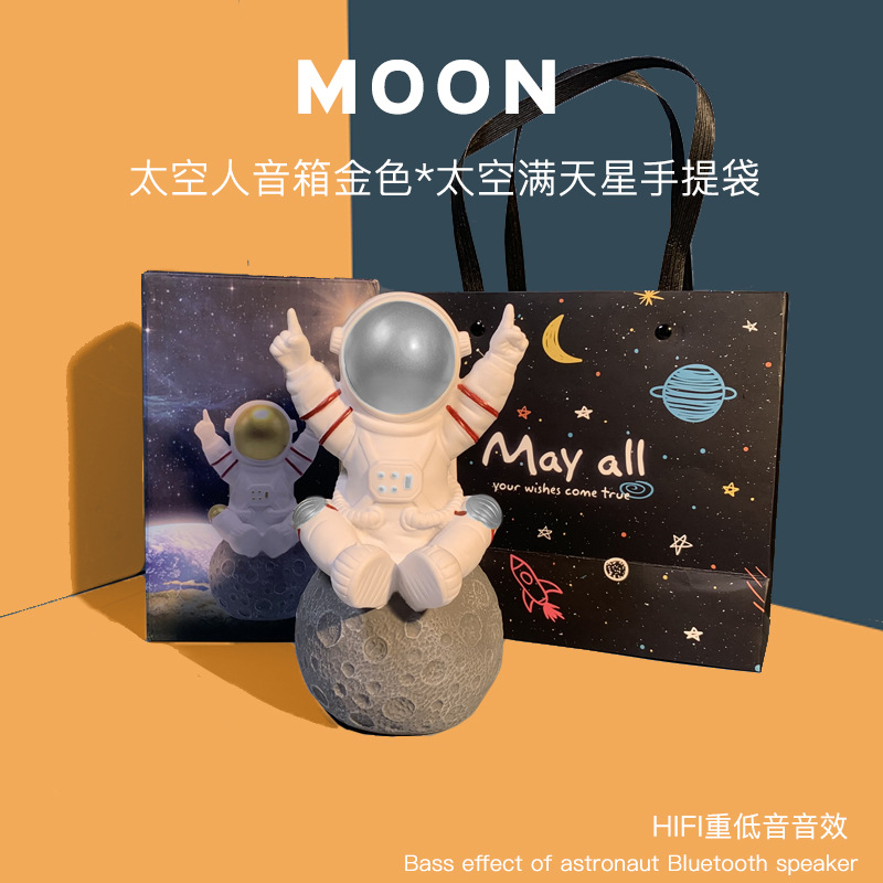 Astronaut Bluetooth speaker new gift cartoon birthday gift home ornament audio gift bag