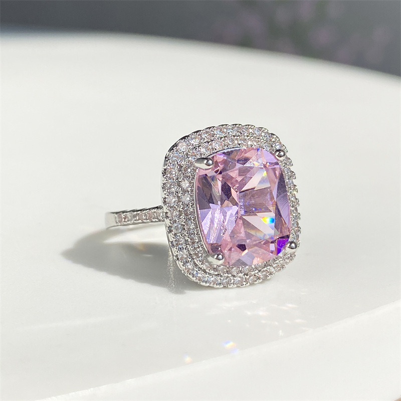 Rectangular pink zircon ring elegant micro-set zircon ring jewelry