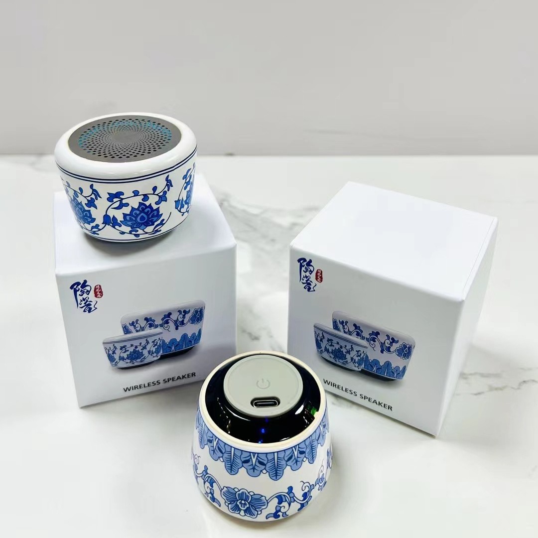 New ceramic craft portable outdoor mini Bluetooth memory card small steel cannon speaker