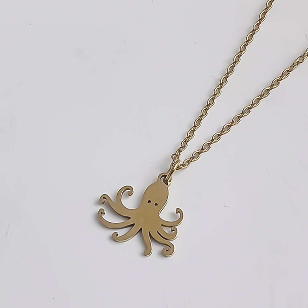 Stainless Steel Ocean Series 18K Gold-Plated Fishtail Dolphin Pendant Necklace—Simple Women's Collarbone Necklace