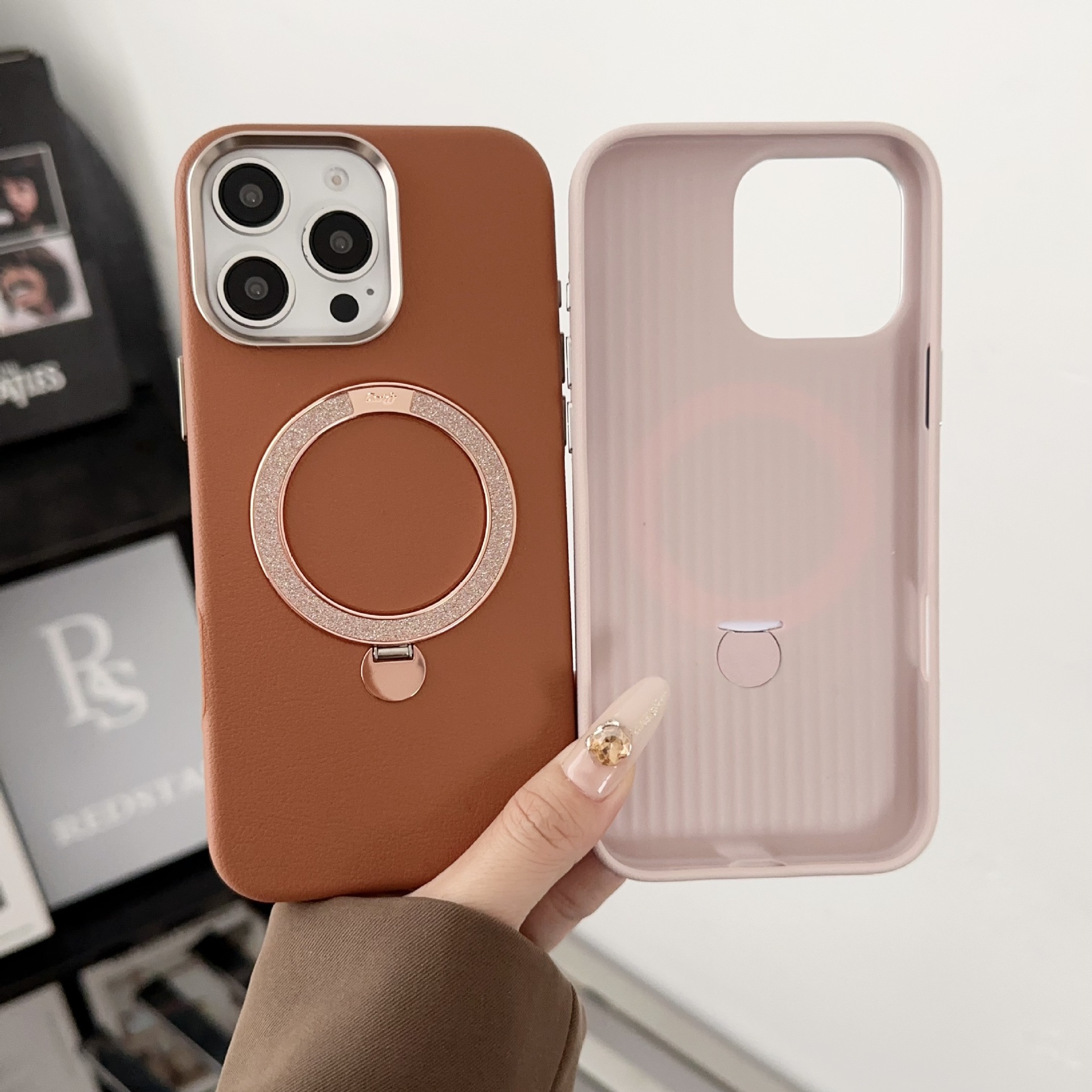 For iPhone 17 Pro Max Pivot Case Apple 16 Pro Max Glitter Magnetic Stand Leather Texture Hard Case