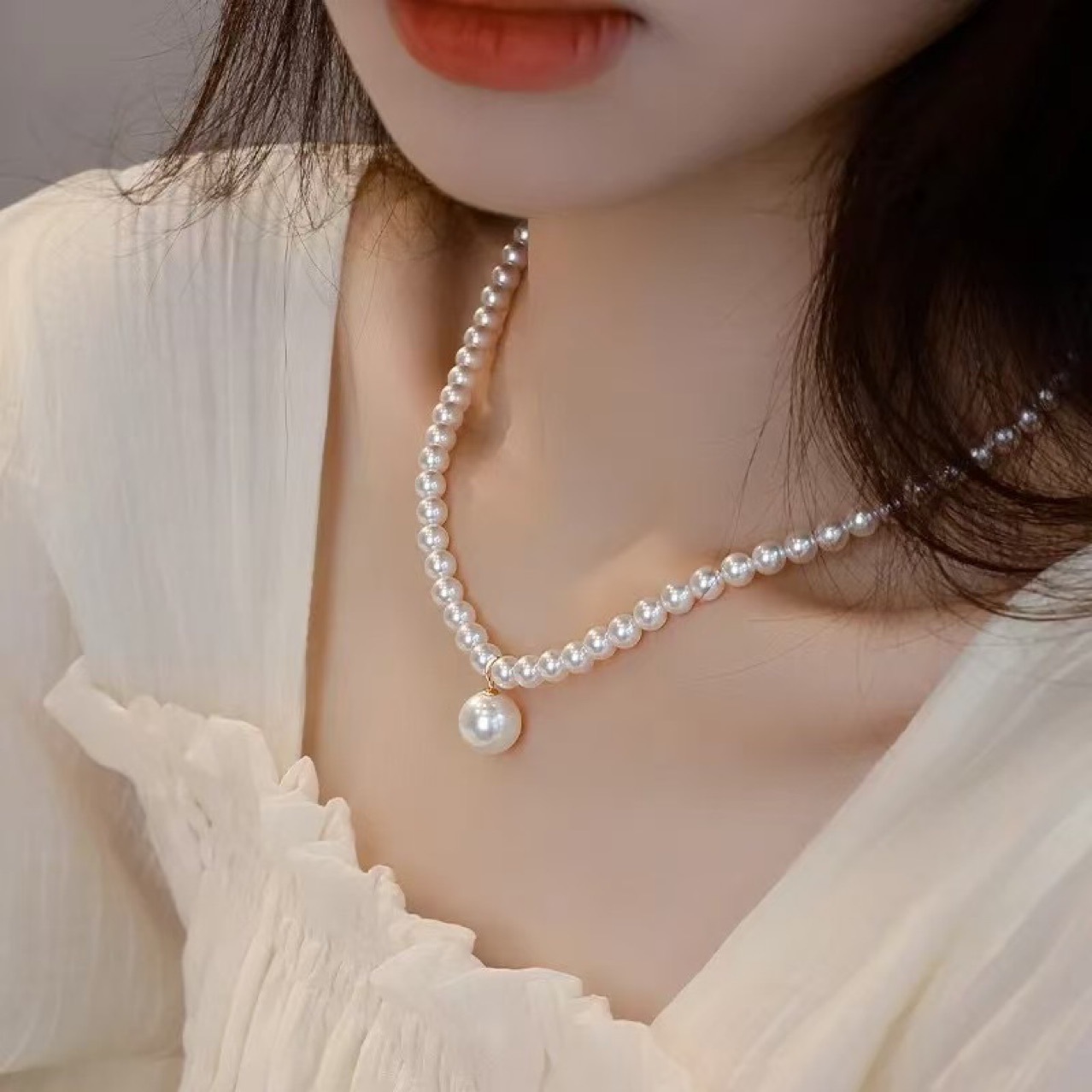 2025 original design imitation pearl necklace women new niche 520 gift锁骨 chain
