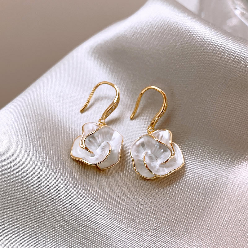 White Drip Oil Camellia Earrings for Women Ear Studs 2025 New Earrings