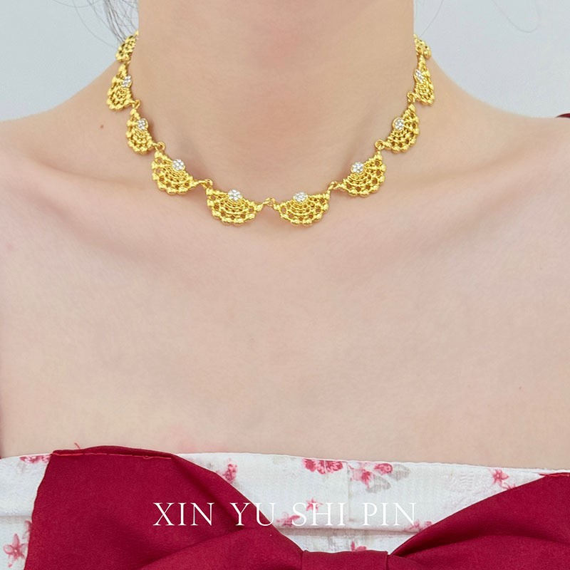Vintage Flower Earrings Necklace Set Court Style Necklace