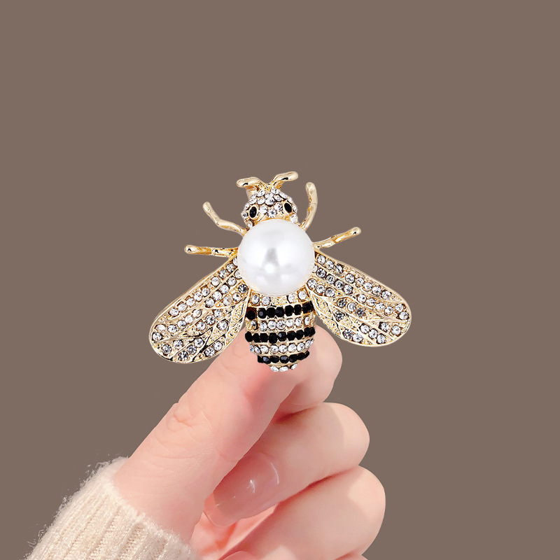 New Brooch Gift Box Niche Pin Coat Suit Women's Corsage Gift