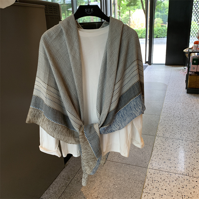 Small plaid linen scarf for women, summer thin sunscreen large square scarf, air-conditioned room outer layer shawl scarf