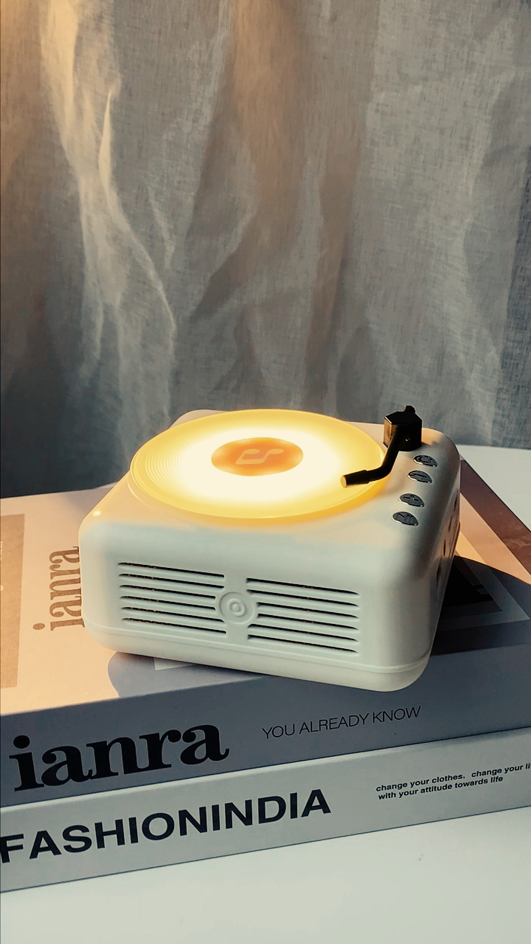 Charming Black Vinyl CD Player Record Player Bluetooth Speaker Mini Gramophone Small Audio Private Model