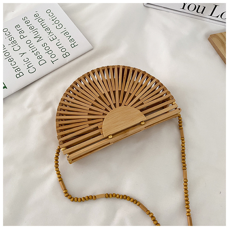 Small Fresh 2026 Spring Summer Crossbody Bag Coin Purse Straw Bag Hollow Small Bag for Women