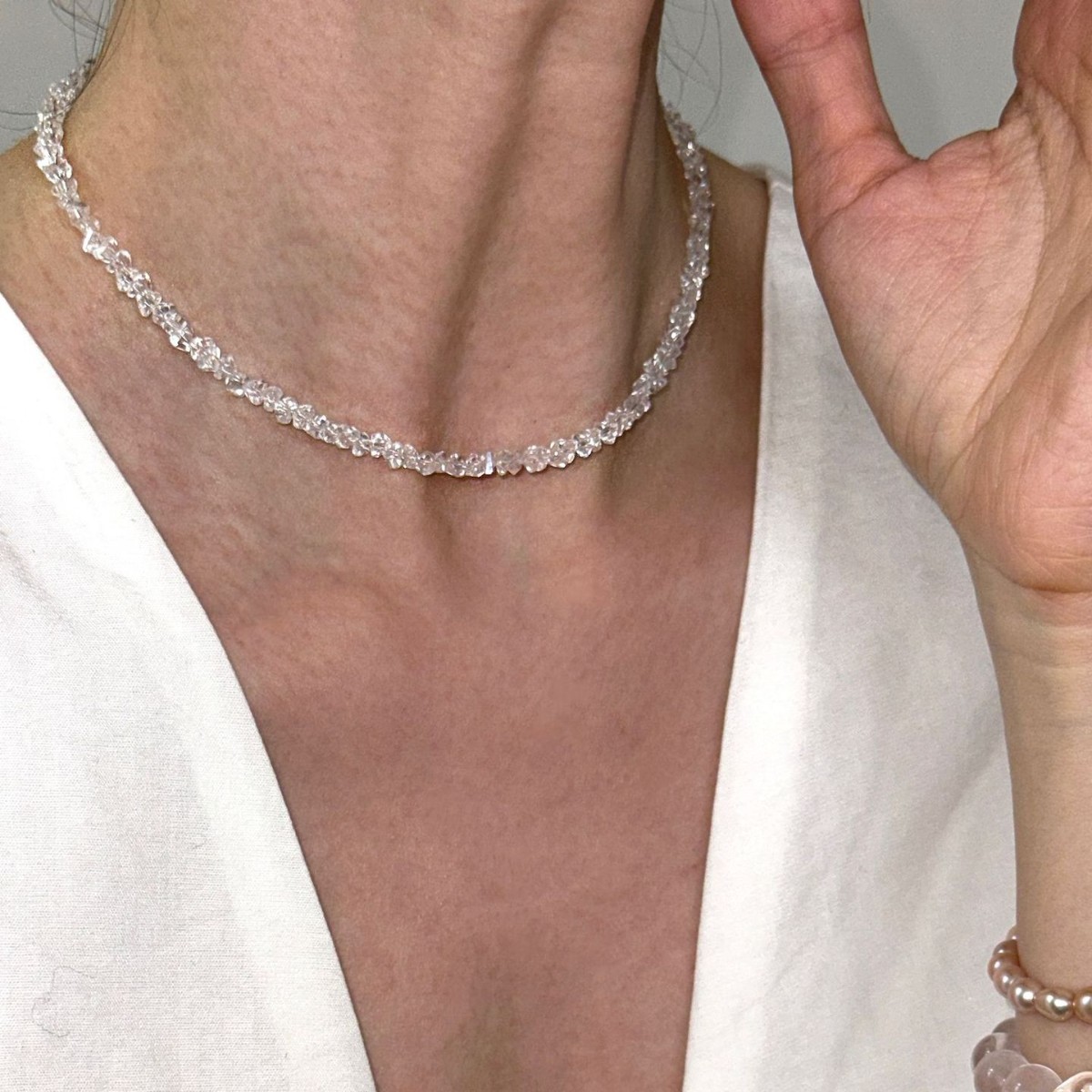 White crystal crushed ice sparkling glitter gravel锁骨 chain necklace for women
