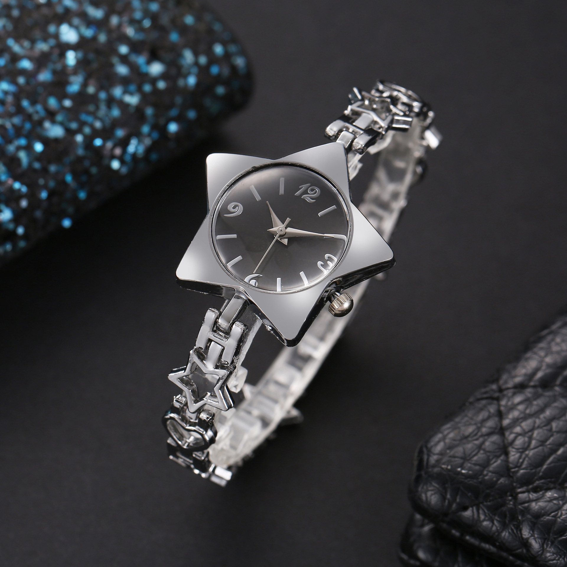 New watch five-pointed star bracelet women's watch ladies' watch