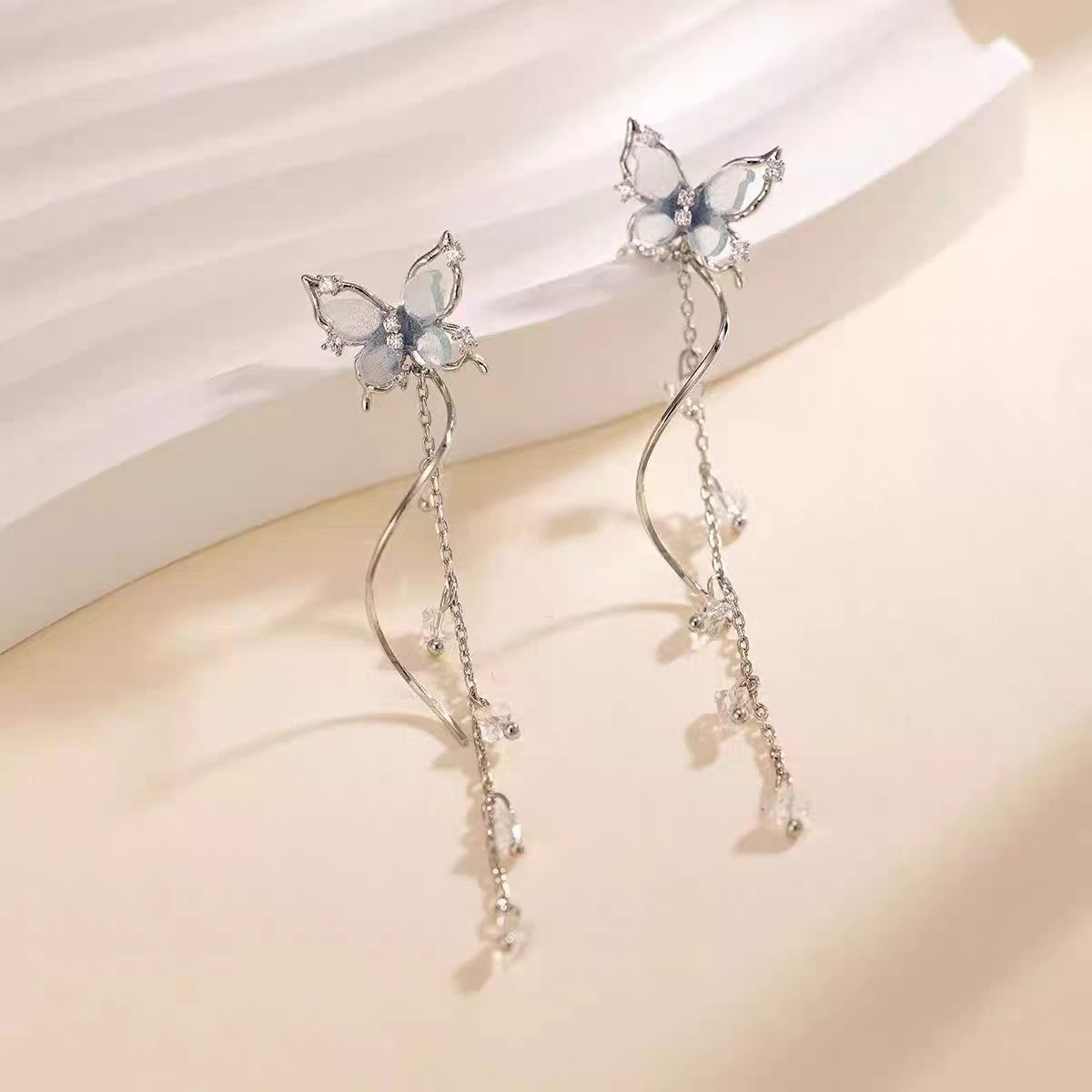 Imitation Silver Needle Purple Butterfly Earrings Niche Tassel Exquisite Unique Ear Accessories