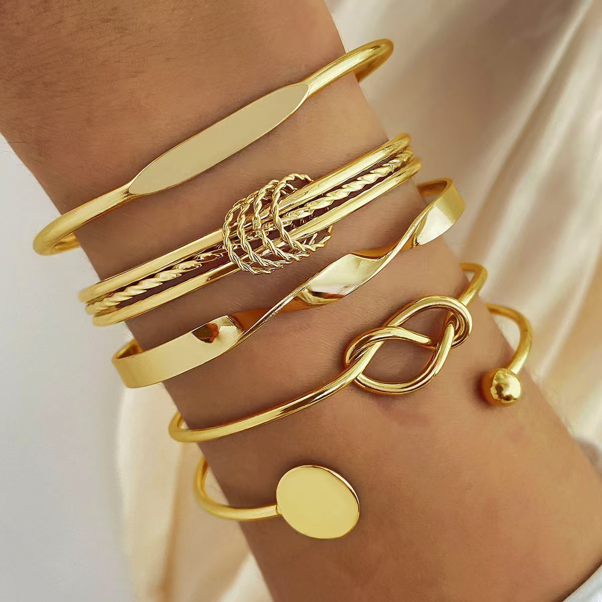Exaggerated Geometric 3-Piece Bracelet Set Metal Irregular Open Bangle