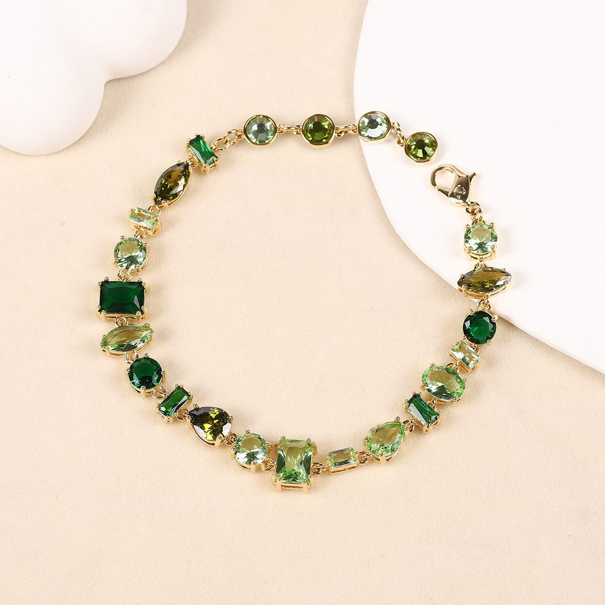 New irregular geometric set daily wear accessories design