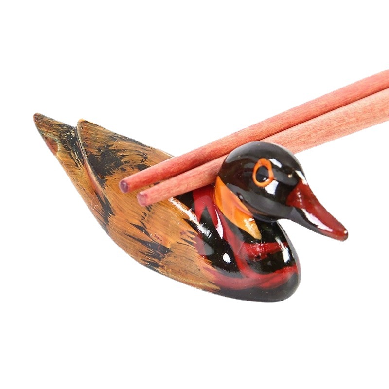 Chopstick rest, Japanese-style wooden mandarin duck chopstick rest, restaurant hotel small duck, cute duck chopstick rest, tableware shelf