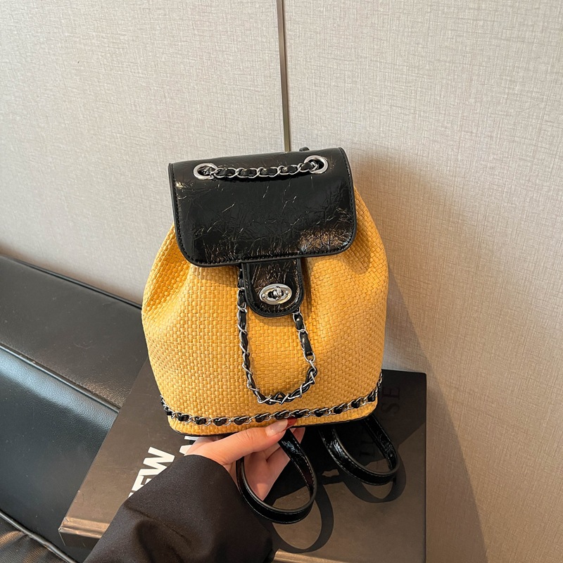 Niche Woven Backpack for Women 2026 New Color-blocked Chain Backpack Spring Summer Texture Travel Backpack