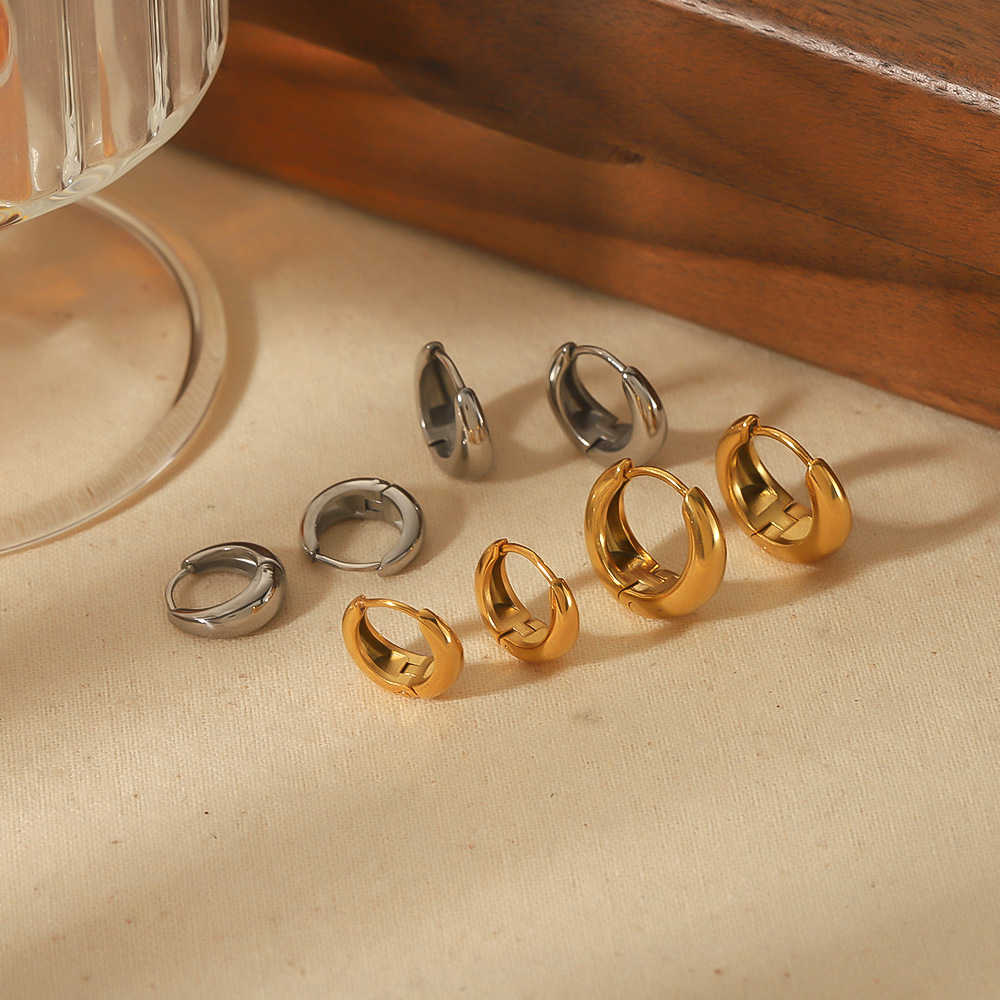 Titanium steel ear buckle 18k gold u-shaped small simple ear stud earrings
