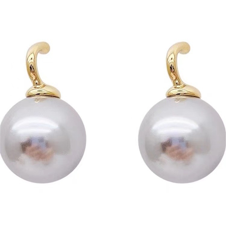 True Akoya Gray Pearl Earrings Women C-Shaped Hoop Ear Studs Ear Accessories