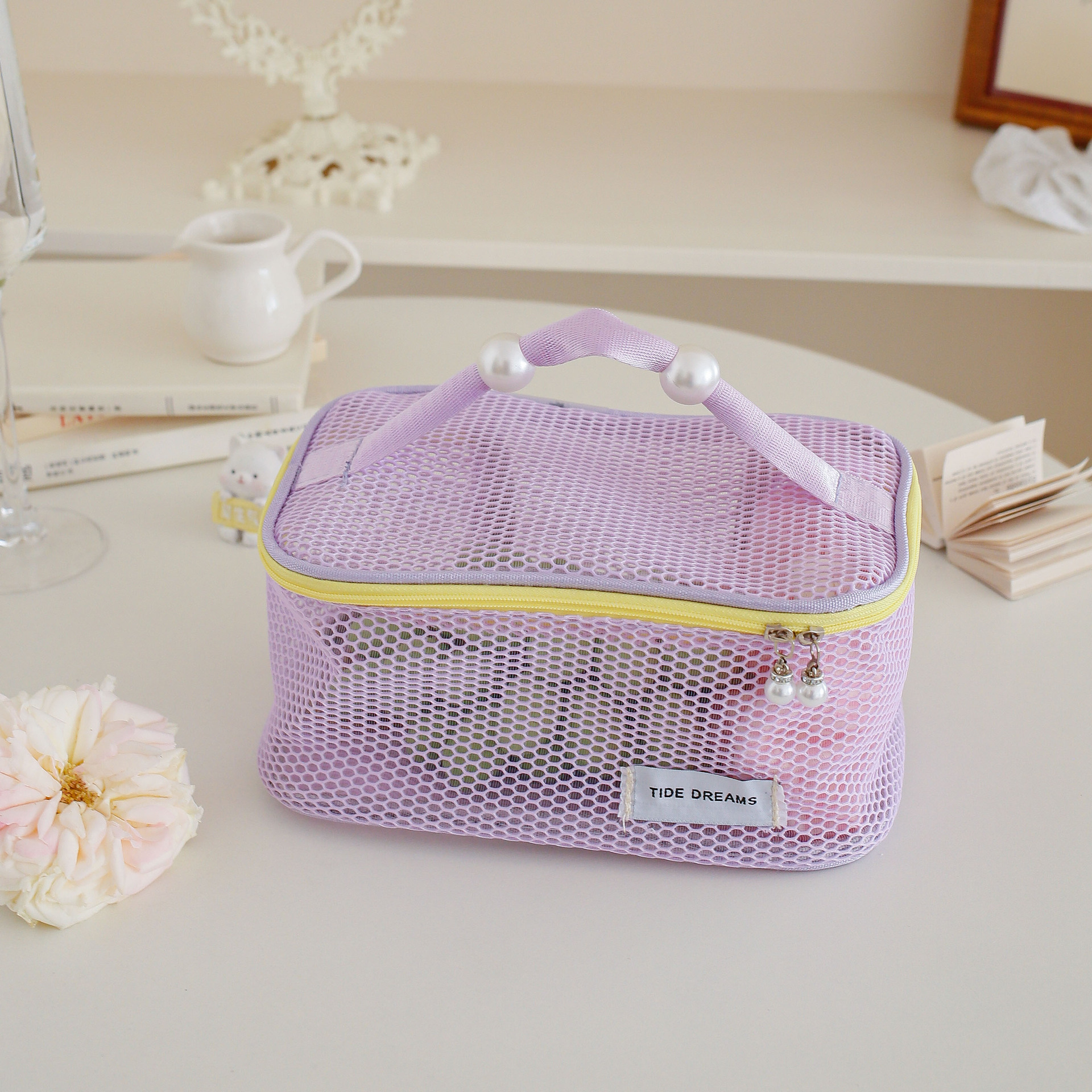 Mesh Quick-Dry Travel Bag Portable Cosmetic Bag Storage Bag for Clothes and Cosmetics