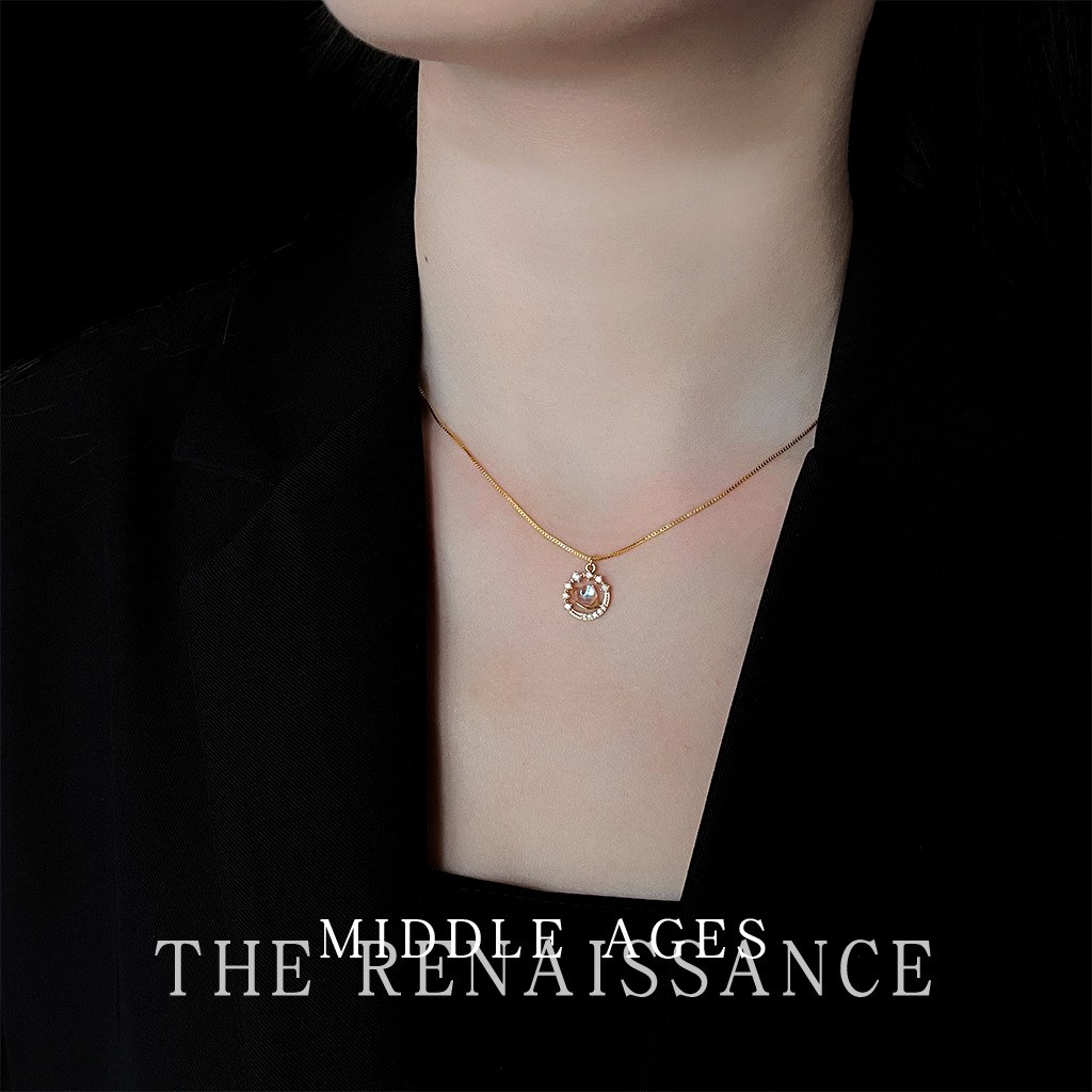 Vintage Light Retro Planet Zircon Necklace Collarbone Chain Necklace